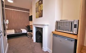 Central Hotel Cheltenham By Roomsbooked